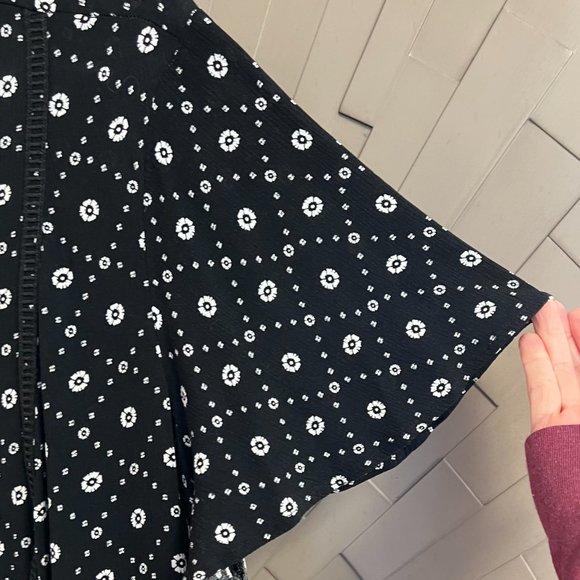 Lane Bryant Black White Pullover Blouse Top Shirt 26 Plus Size - Picture 4 of 8